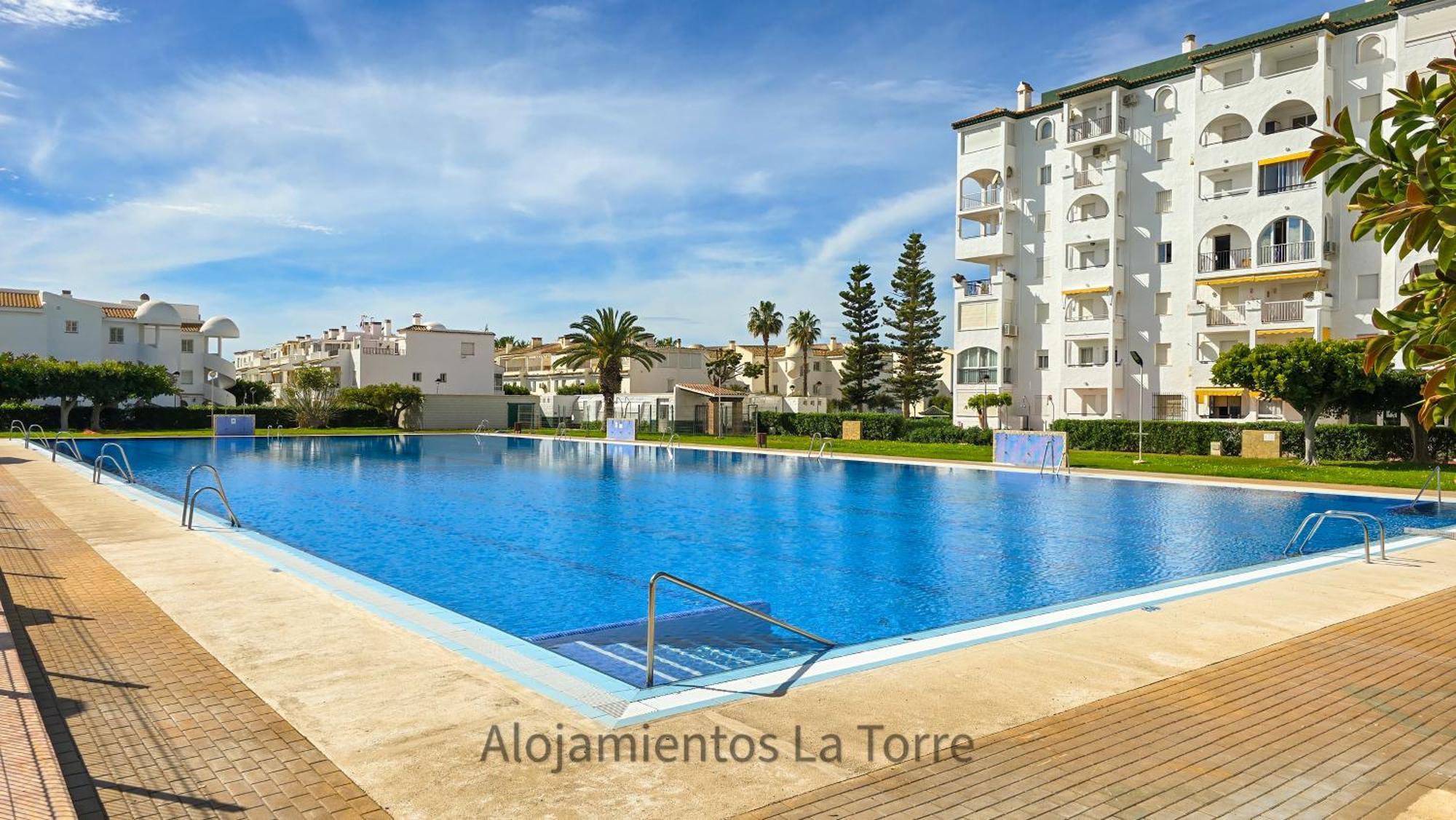 Laguna Beach Costasol - Alojamientos La Torre Torrox Exterior foto